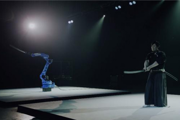 Robot samuraj mačem pobijedio čovjeka