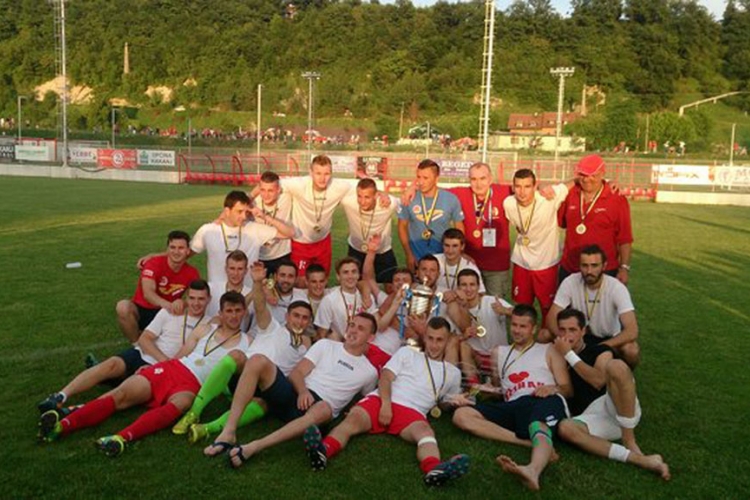 Mladost u eliti