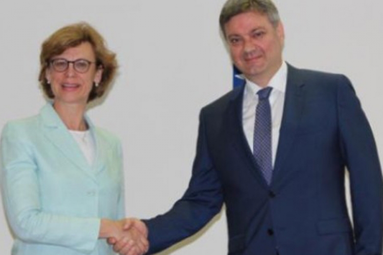 Zvizdić razgovarao s Ceciliom Bjorner