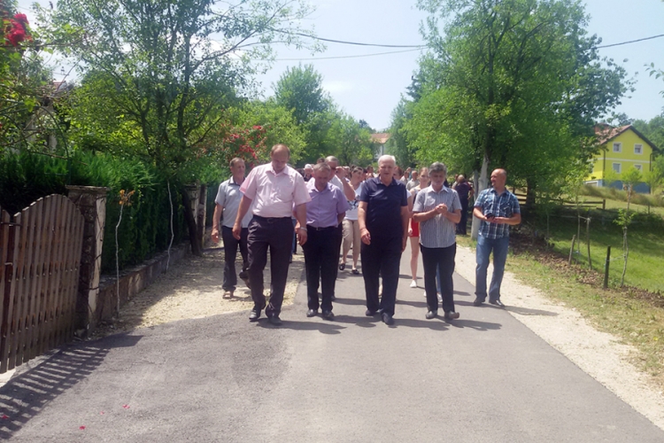 Asfaltiran put Krivaja - Cunjak