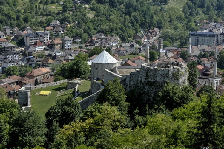 Vezirski grad, muzej pod otvorenim nebom