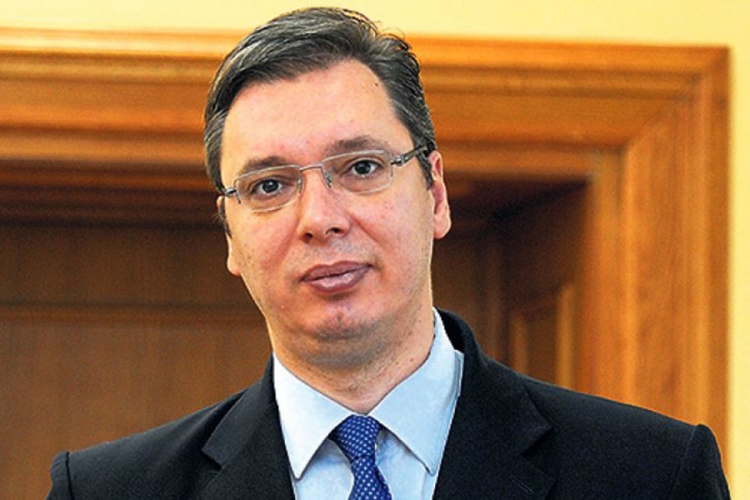 Vučić stigao na Evropski forum Vahau