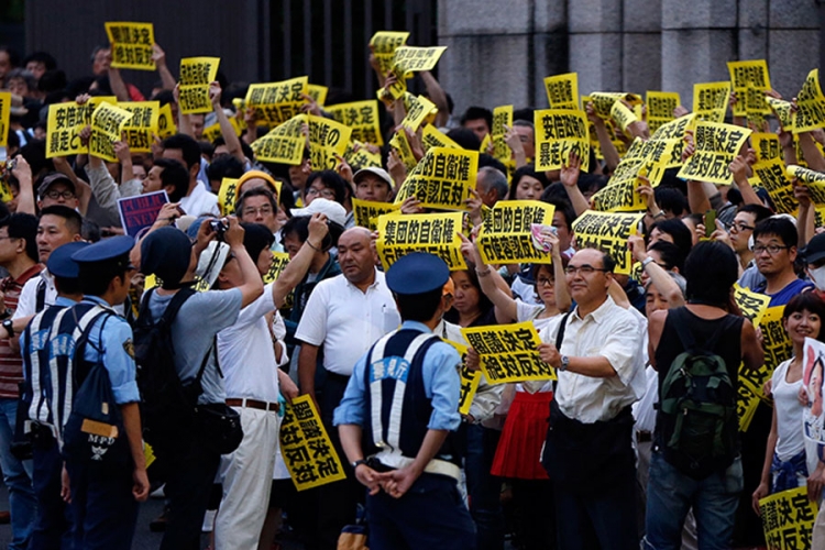 Japanci protestuju zbog promjene zakona