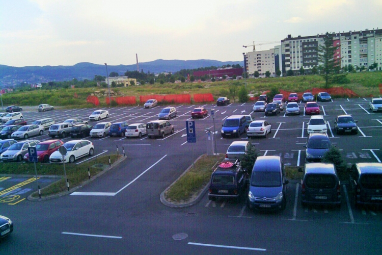 Novi parking za građane