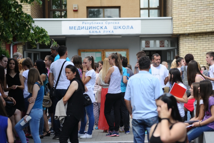 Medicinska škola karta za inostranstvo