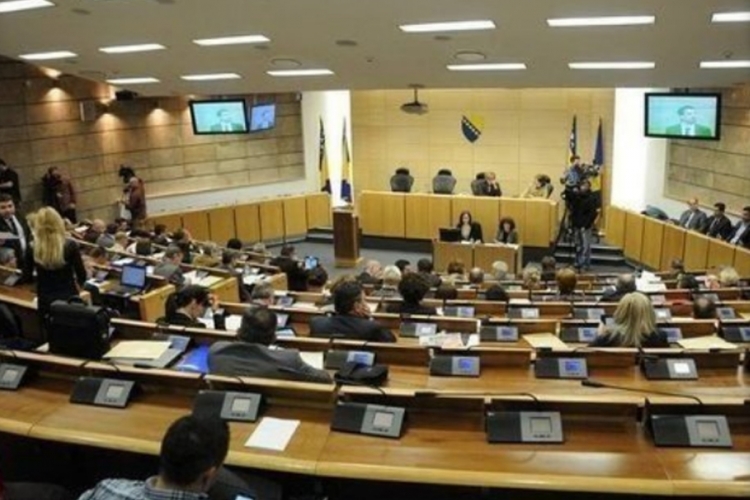 Sjednica Parlamenta FBiH završena bez usvajanja dnevnog reda