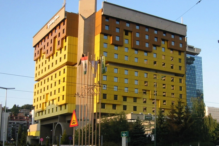 Niko nije uhapšen tokom pretresa "Holideja"
