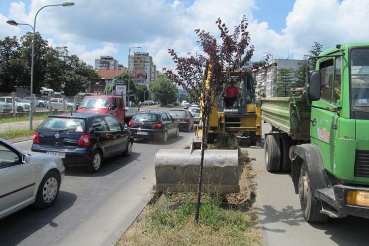 Izgradnja treće trake kod kampusa