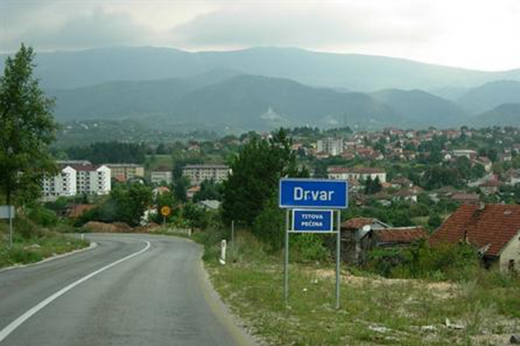 Stanovništvo Drvara u strahu zbog sumnjivih lica