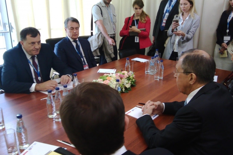 Lavrov: Rezolucija o Srebrenici pogrešno tumači događaje