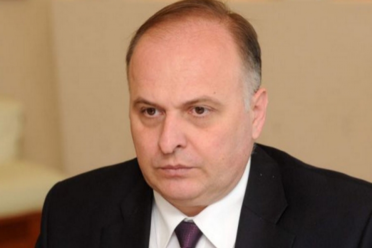Deficit Fonda zdravstva u prva četiri mjeseca 43,5 miliona KM