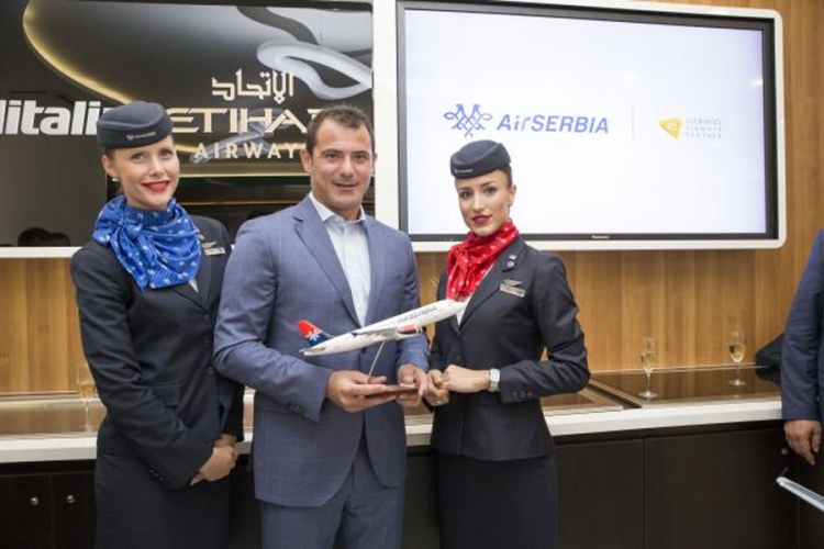 Avion Air Srbija nosiće ime proslavljenog fudbalera Dejana Stankovića