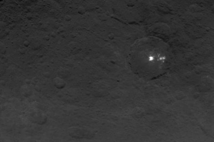 "Piramida" na dalekom planetoidu dodatno zainteresovala zbunjene naučnike