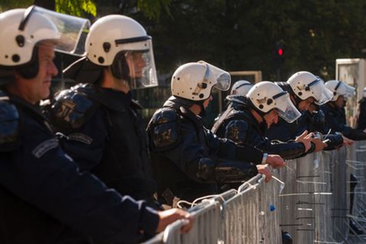 Policijski sindikat protestuje na startu Tur de Fransa