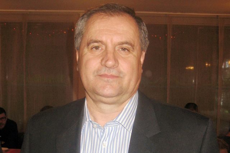 Višković - Stevanović: Nepotrebna posebna sjednica o "kupovini poslanika"