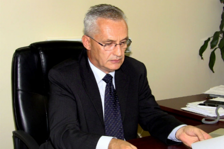 Stanetić: Devet stotina hiljada KM mjesečno za izmirivanje duga