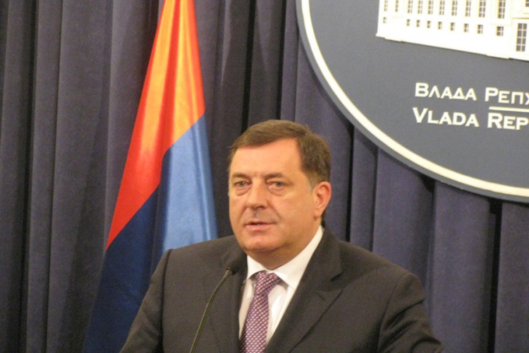 Dodik: Srpska može sama
