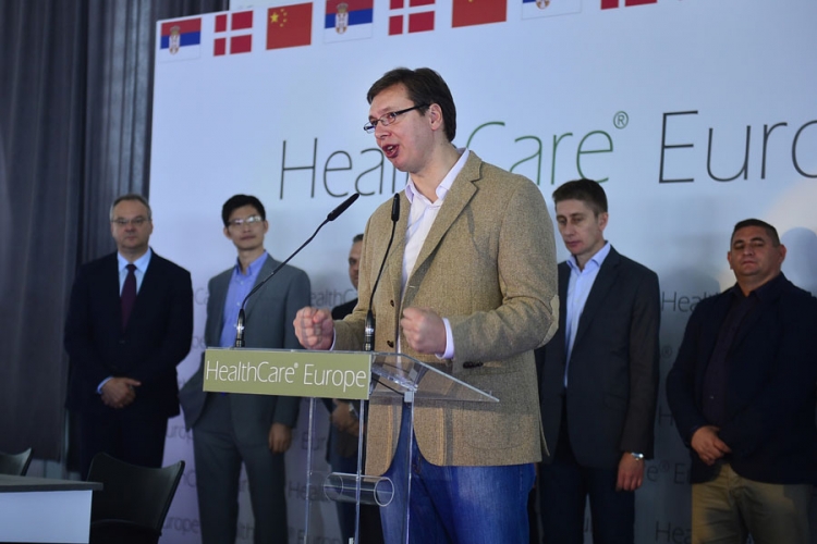 Vučić: U Briselu neće biti lako, ali idemo sa dobrom verom