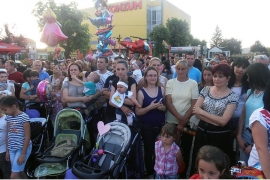 Više od 500 okupljenih uživalo u priredbi najmlađih