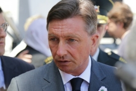 Predsjednik Slovenije slučajna žrtva napada na Vučića