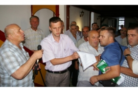 Rijaset istražuje tuču imama