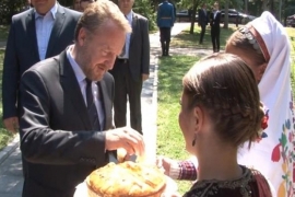 Hljeb i so za Bakira Izetbegovića