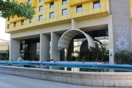 Kraj drame u "Holidej In-u", radnici izašli napolje