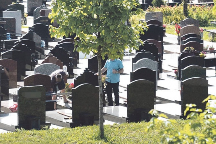 Do 2060. godine nestaće  dva miliona Srba