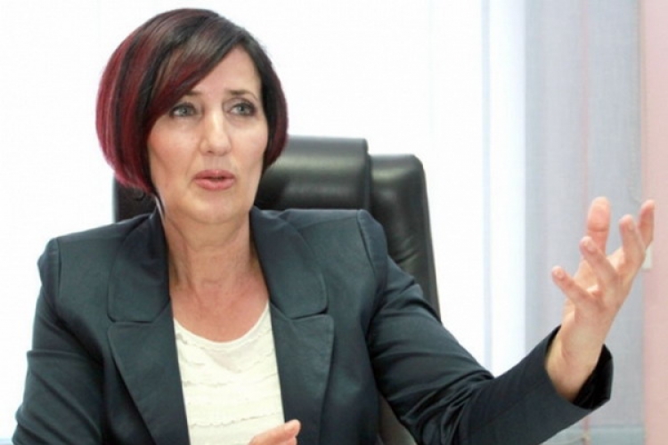 Mišić: Poslodavci žele da upravljaju životima radnika