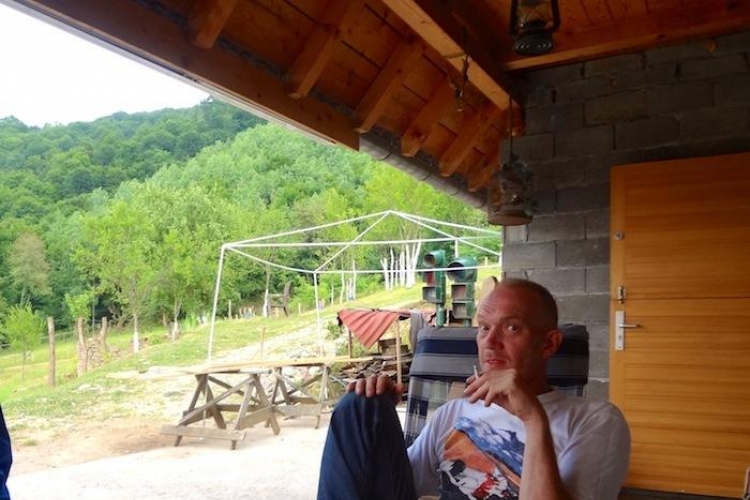 Upoznajte bivšeg holandskog vojnika koji se vratio u Srebrenicu