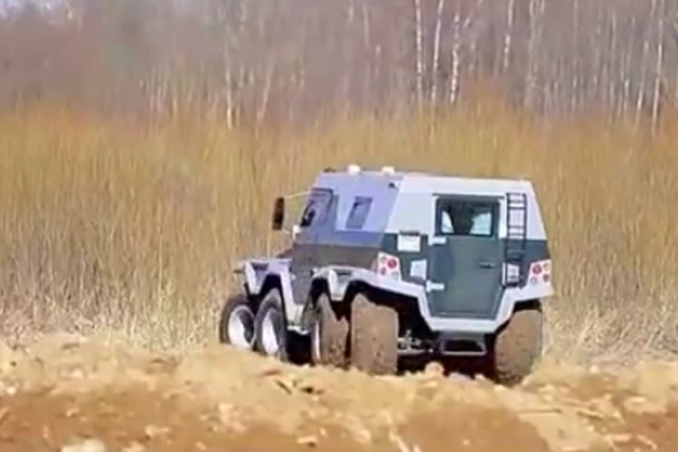 Terensko vozilo kakvo niste vidjeli do sada (VIDEO)