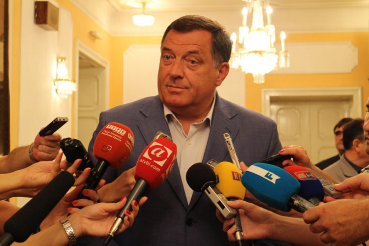Dodik: Napad na Vučića pripreman i organizovan