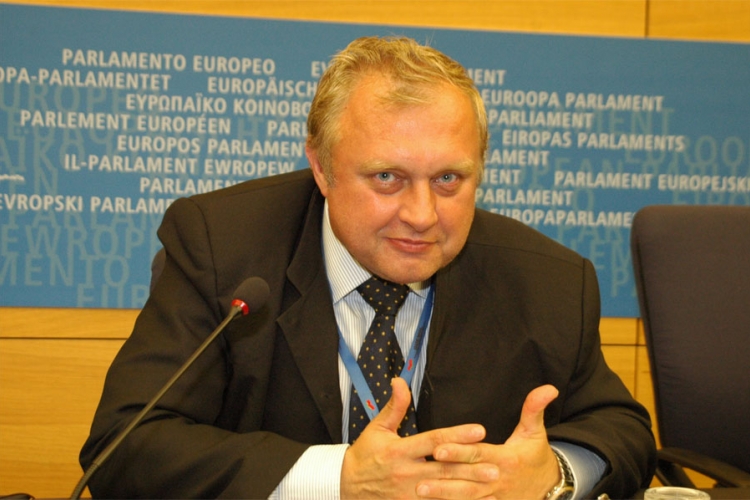 Ransdorf: Detaljno ispitati Orićevu ulogu