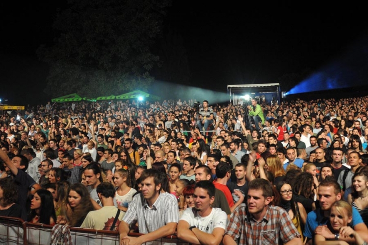 U četvrtak počinje Jelen Demofest