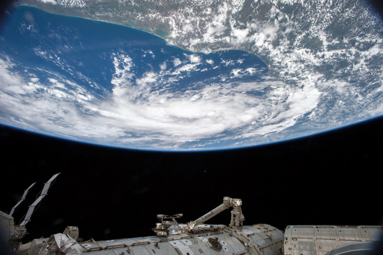 Astronauti morali da se sklone u "Sojuz"