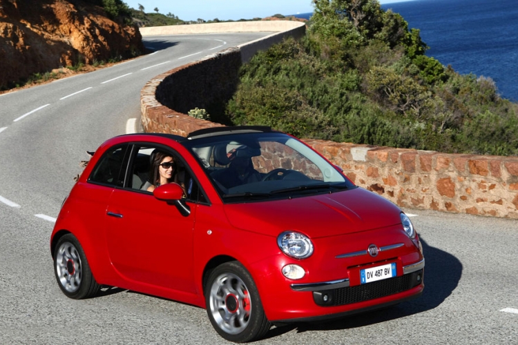 Nova generacija automobila za sve šminkerice