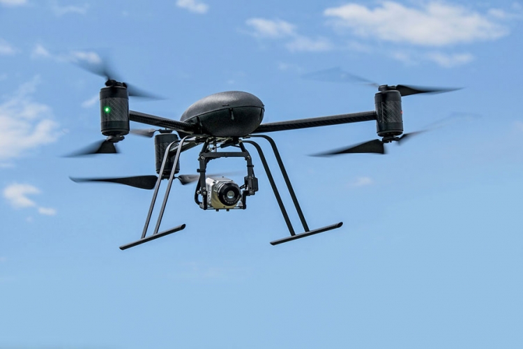 Dron zaprijetio putničkom avionu