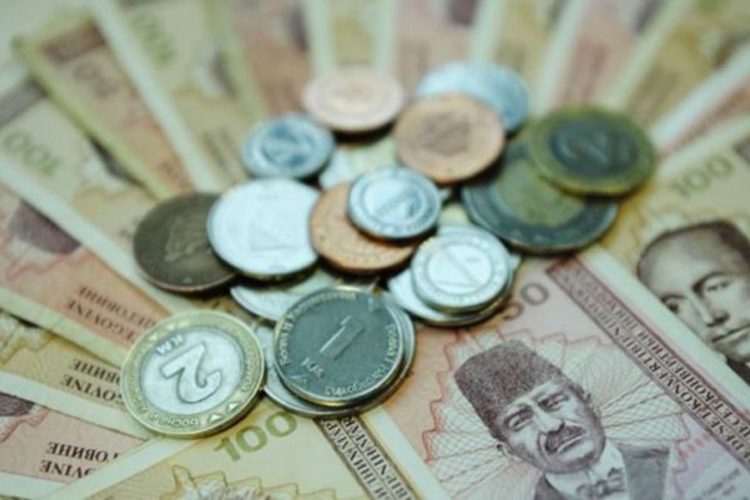 Prosječna junska neto plata u RS 843 KM