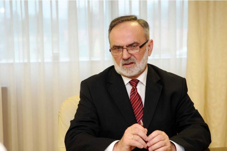 Malešević poručio prosvjetarima da budu strpljivi