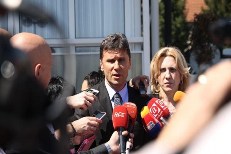 Zvizdić i Novalić naredne sedmice kod Cvijanoviće