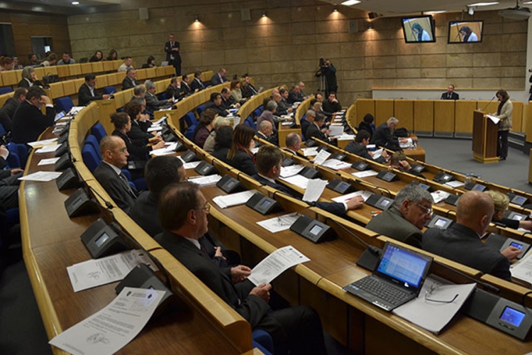 CCI: Rezultati rada Parlamenta FBiH porazni 
