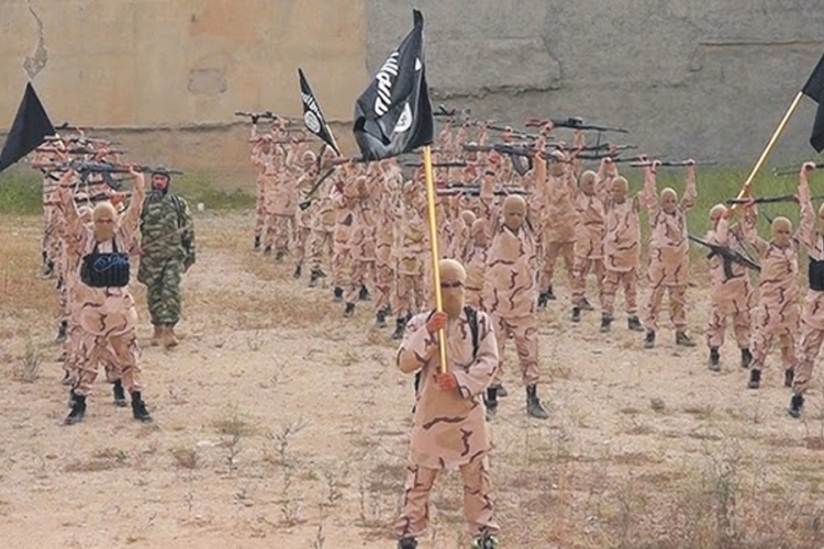 ISIL oteo 182 djece za obuku bombaša-samoubica