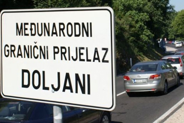 Na Doljanima zadržavanja do jedan sat