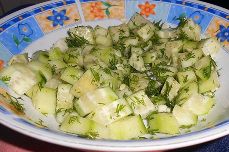 Uz salatu od krastavaca izgubite sedam kilograma za dvije nedelje