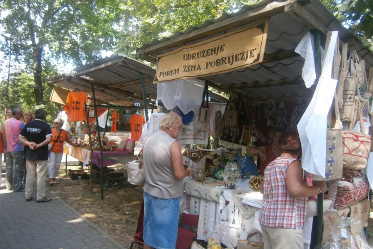 Udruženja žena predstavila svoje proizvode