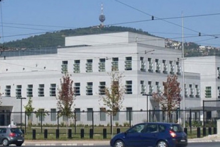 Ambasada SAD podržala usvajanje zakona o radu
