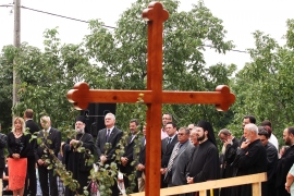 Nikolić: Veličina i snaga naroda ne mjeri se brojem ubijenih i ...