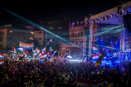 U Kninu sa Tompsonom hiljade uzvikivalo: Za dom spremni