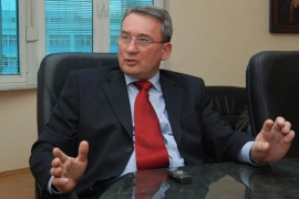 Bosić: Vučić pruža ruku pomirenja, a od ostalih zavisi da li će je ...