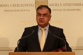 Ivanić: Vučićeva inicijativa iskrena, ali sa novim liderima